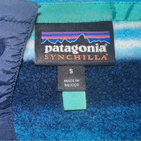 ▶️ Patagonia ◀️ Synchilla
Multicolor Striped Snap T
Pullover Sweater Mens
Size S - Picture 13 of 17